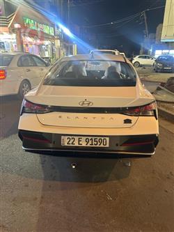 هیوندای ئەلەنترا